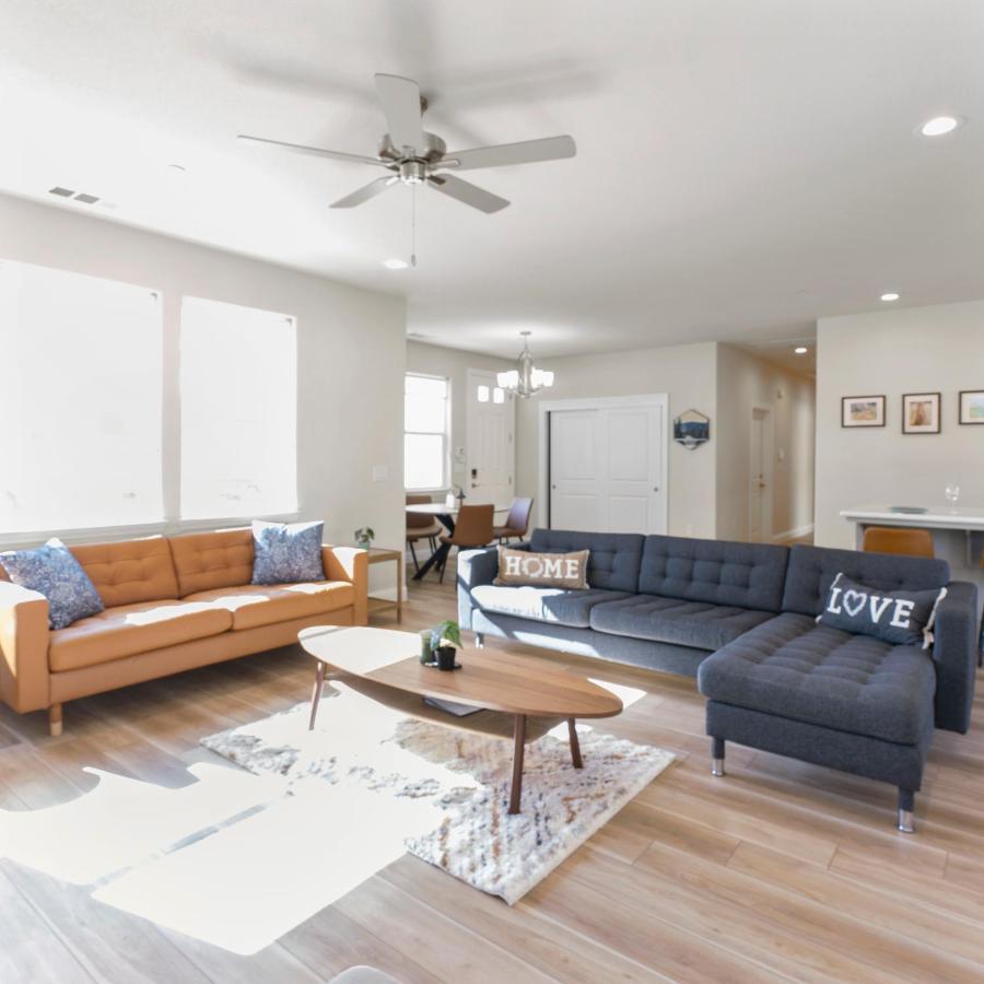 Newly Built Murphys Modern Retreat Exterior photo