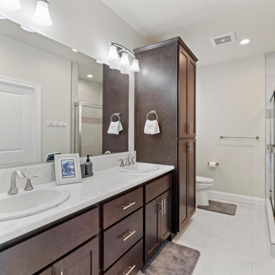 Newly Built Murphys Modern Retreat Exterior photo